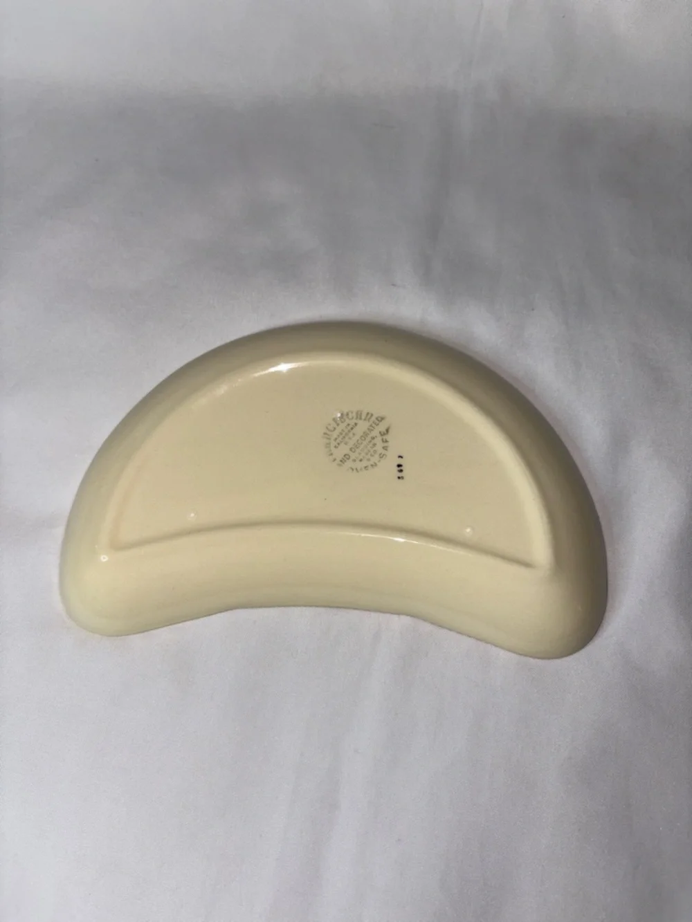 Franciscan Apple Half Moon Plates Set of 4 Vintage Hand Painted USA Dishes - Picture 9 of 9